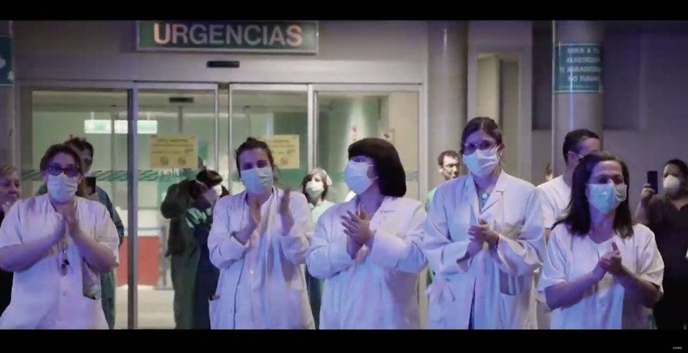 video-agradecimiento-comunicacion-corporativa-coronavirus-aplausos-sanitarios-sinpalabras-creativos